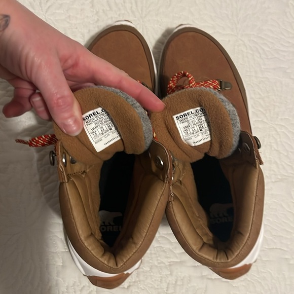 Sorel Women’s Kinetic Breakthrough Conquest Boot 7.5🌄🥾 - Picture 15 of 16